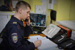 Житель Сердобска похитил найденный им на скамейке телефон